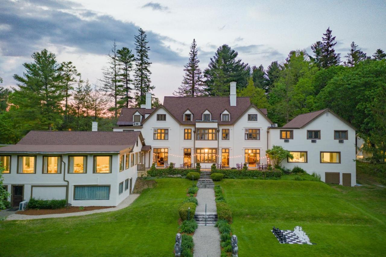 Seven Hills Inn Ленокс Экстерьер фото